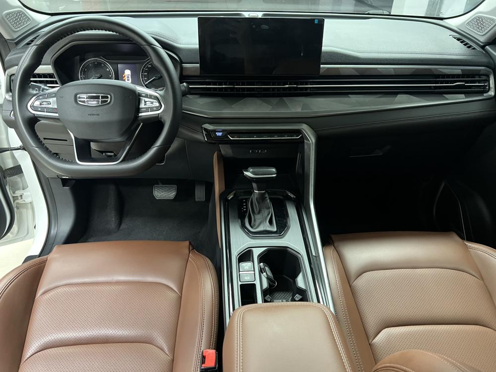 GEELY Vision X6 2022 car image #13