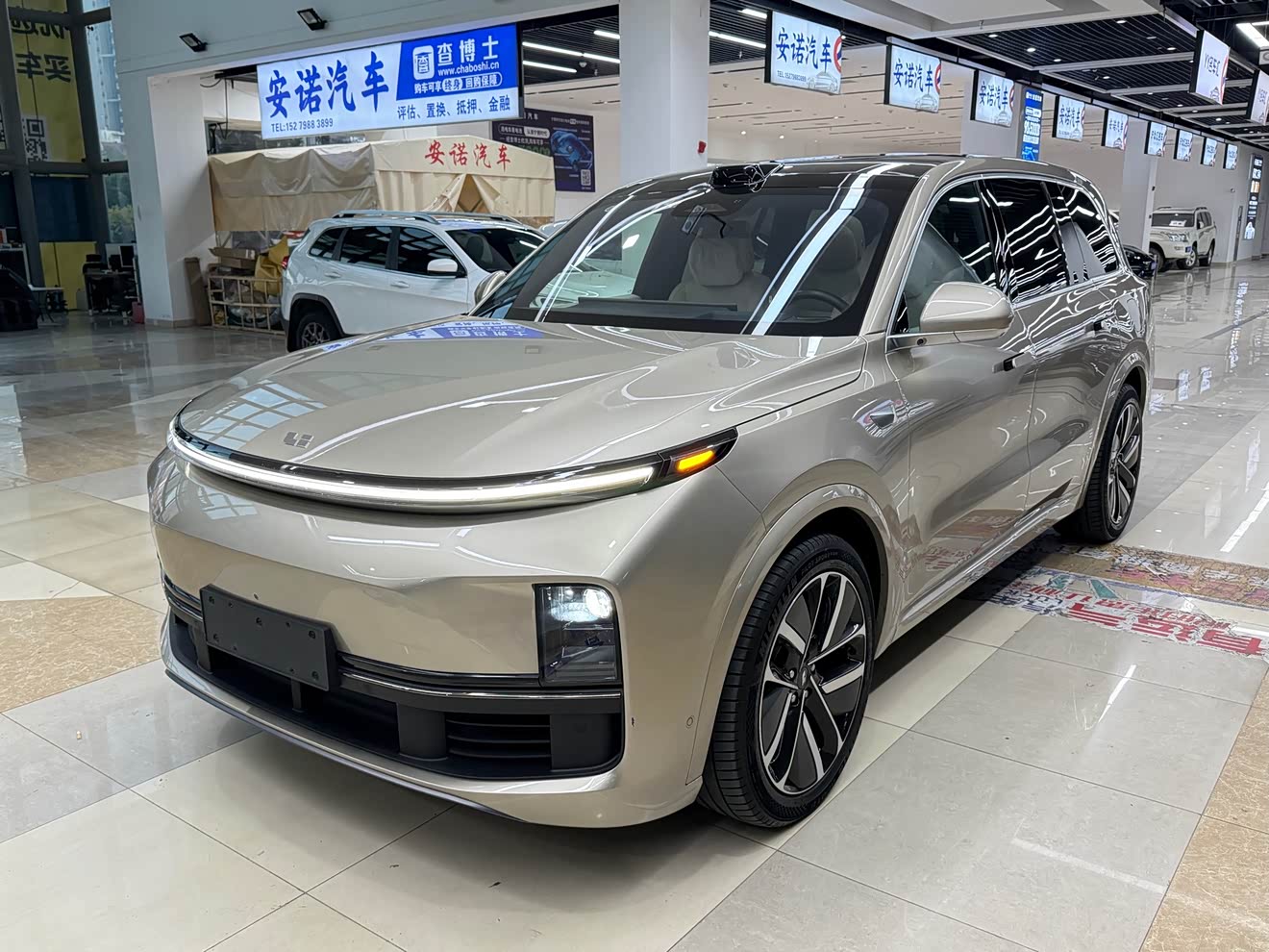 Li L9 2023 image de voiture 