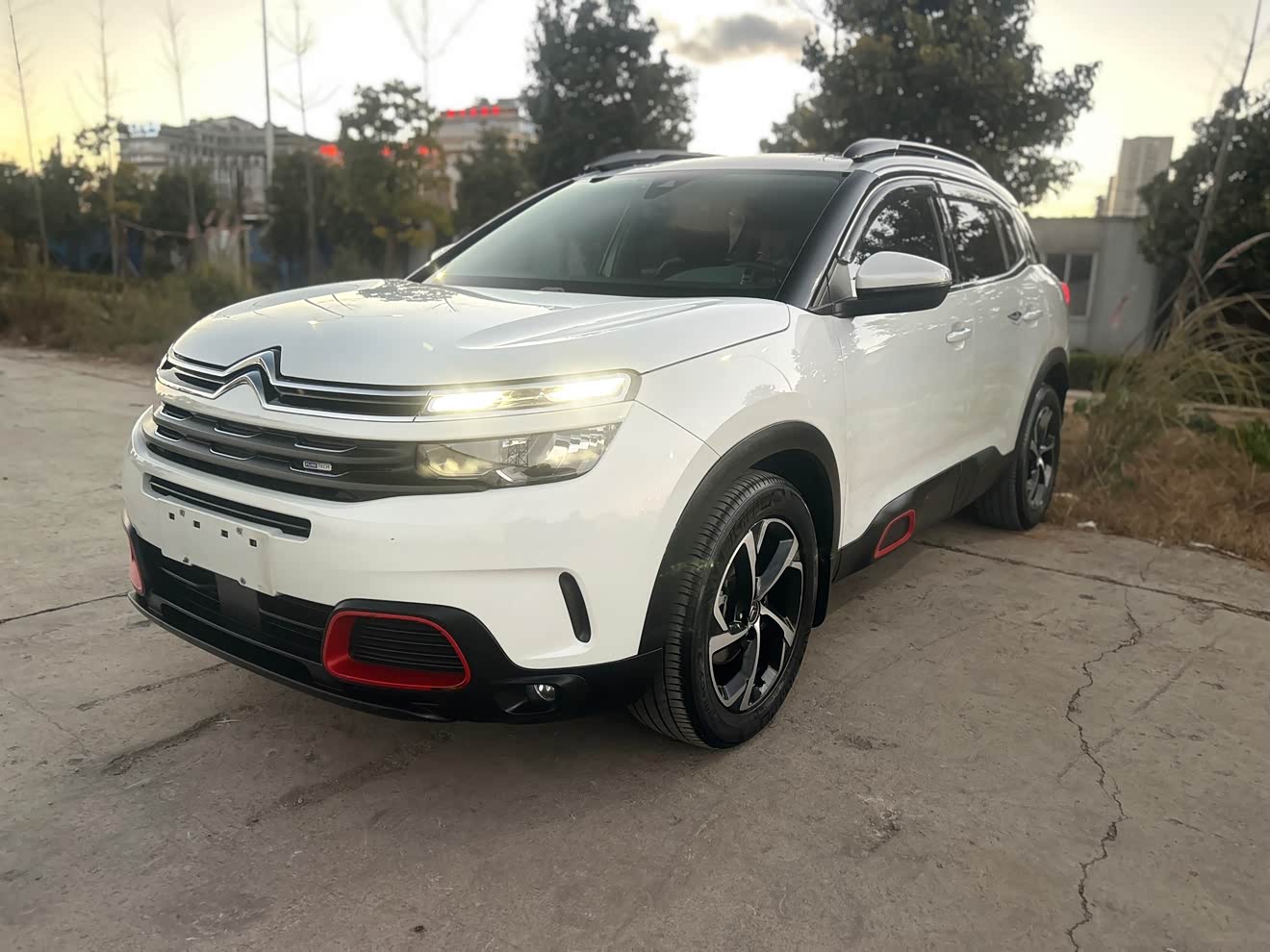 Citroen 2018 Citroen 2018 car image