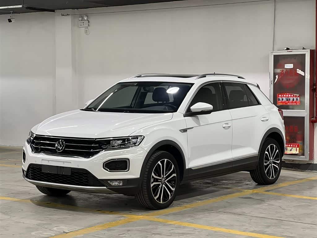 Volkswagen T-Roc 2022 汽车图片 