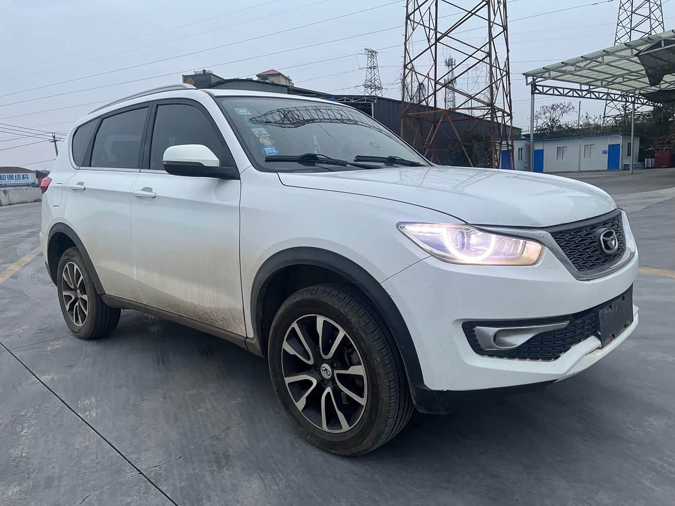 Kaiyi X3 2016 car image 