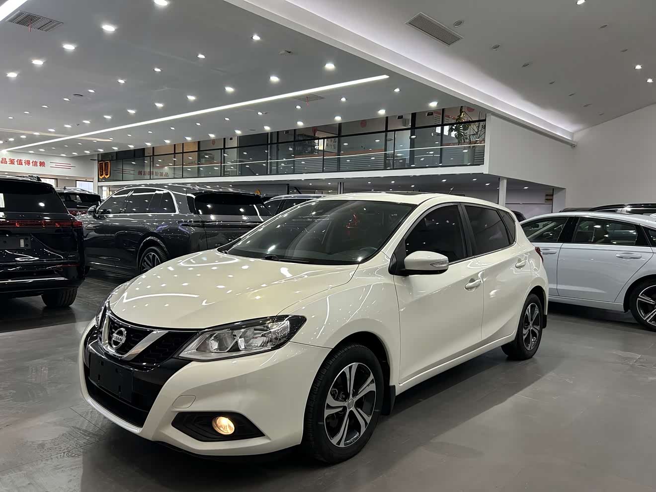 Nissan TIIDA 2018 汽车图片 