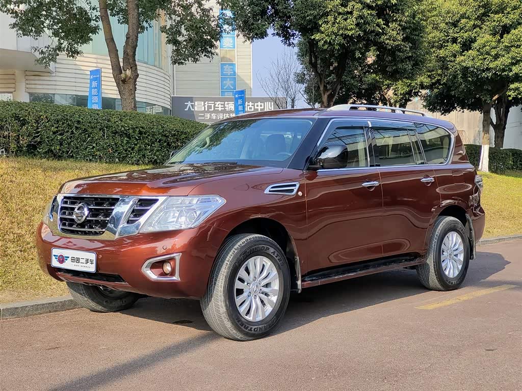 Nissan 2019 car image 