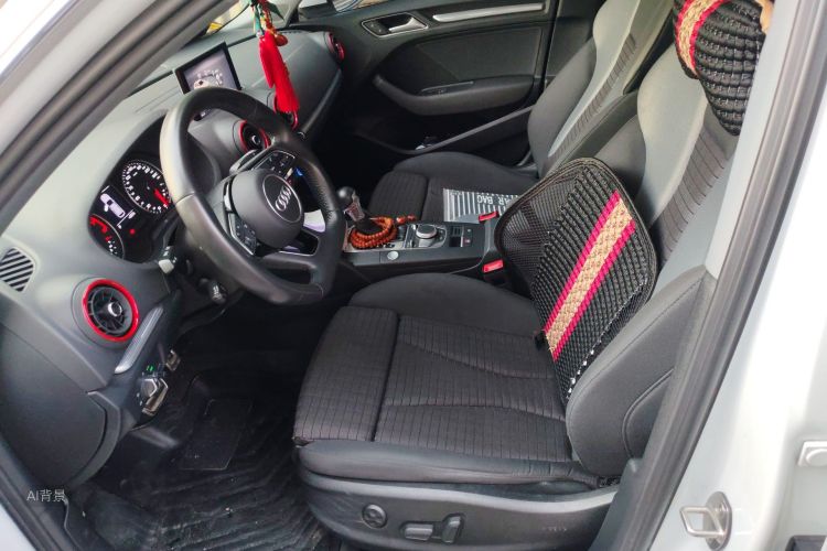 Audi A3 2019 immagine di auto #17