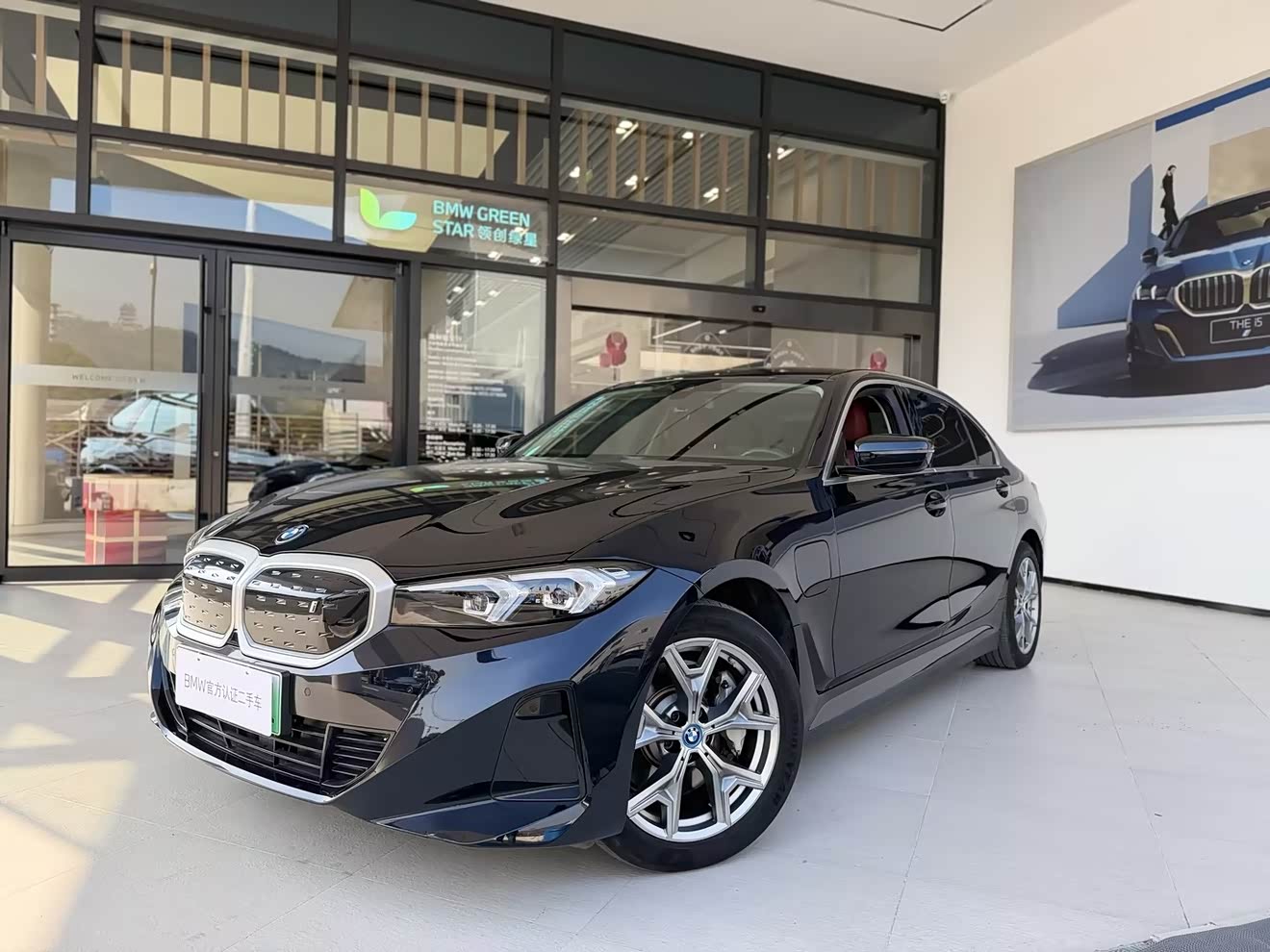 BMW i3 2024 car image 