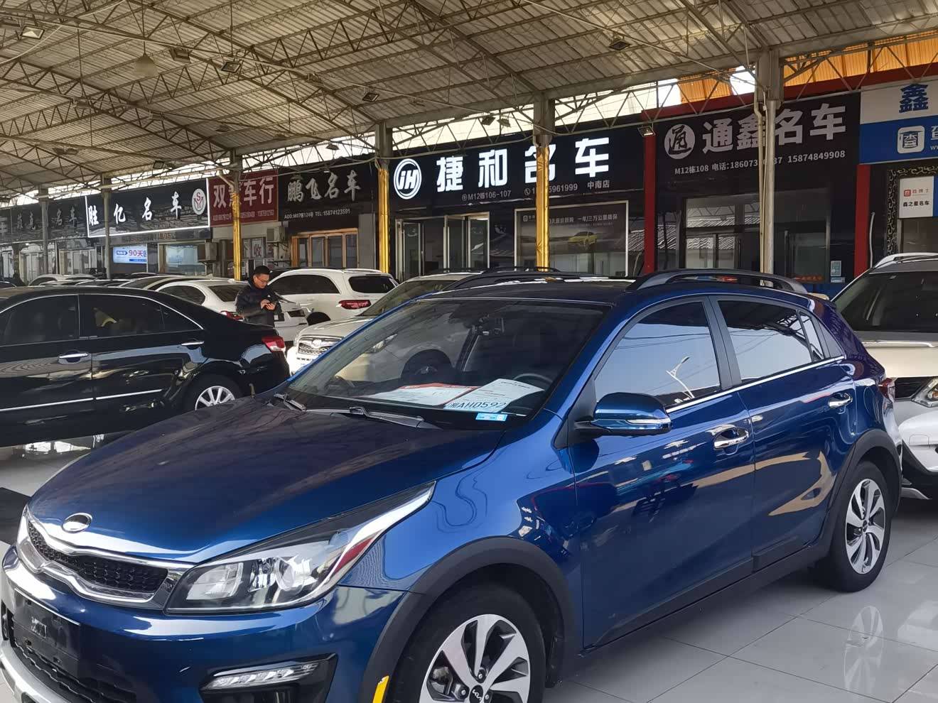 Kia Rio Cross 2018 汽车图片 