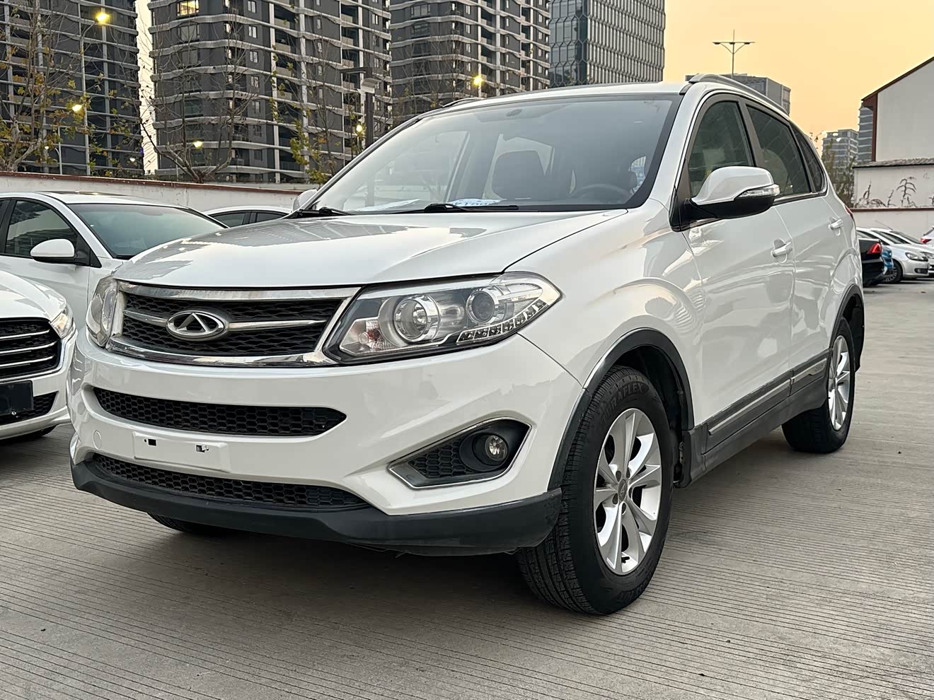 Chery Tiggo 5 2015 Chery Tiggo 5 2015 car image