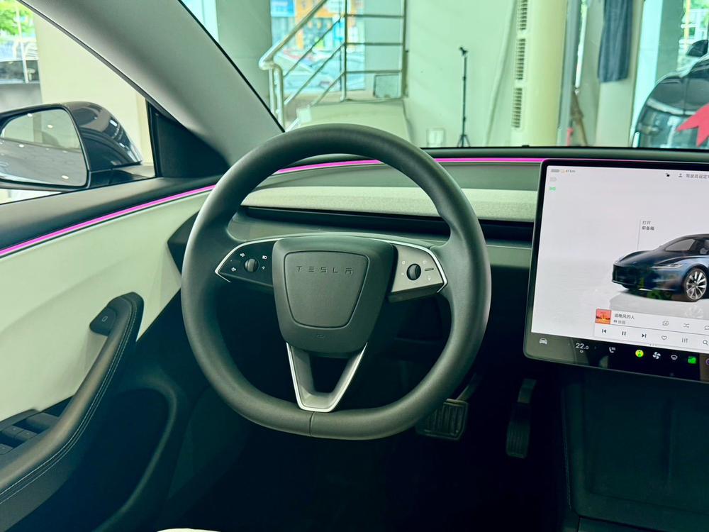 Tesla Model 3 2024 #13 Tesla Model 3 2024 car image #13