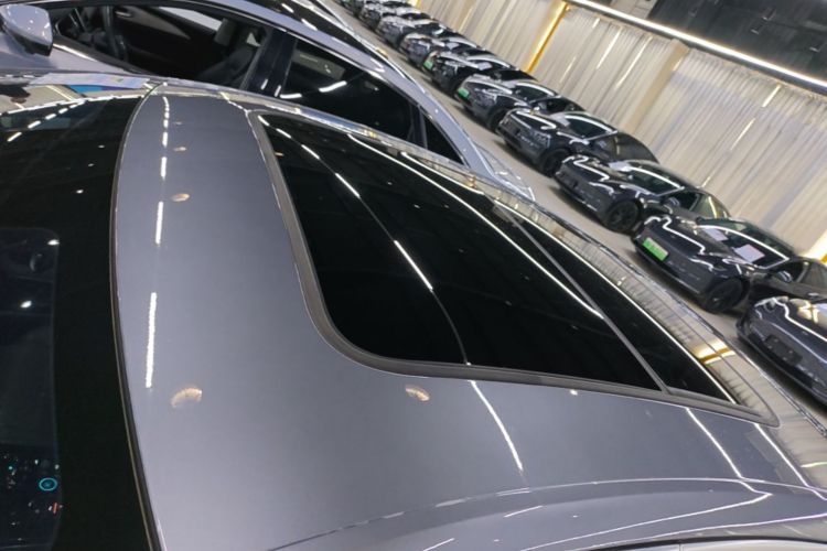 BYD Han 2023 car image #25