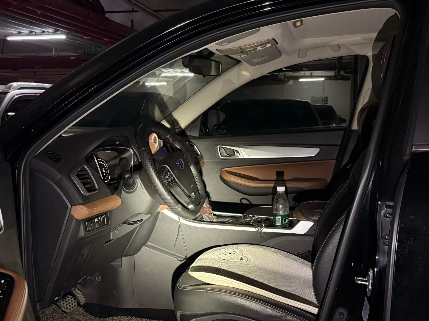 GEELY Vision X6 2019 car image #3