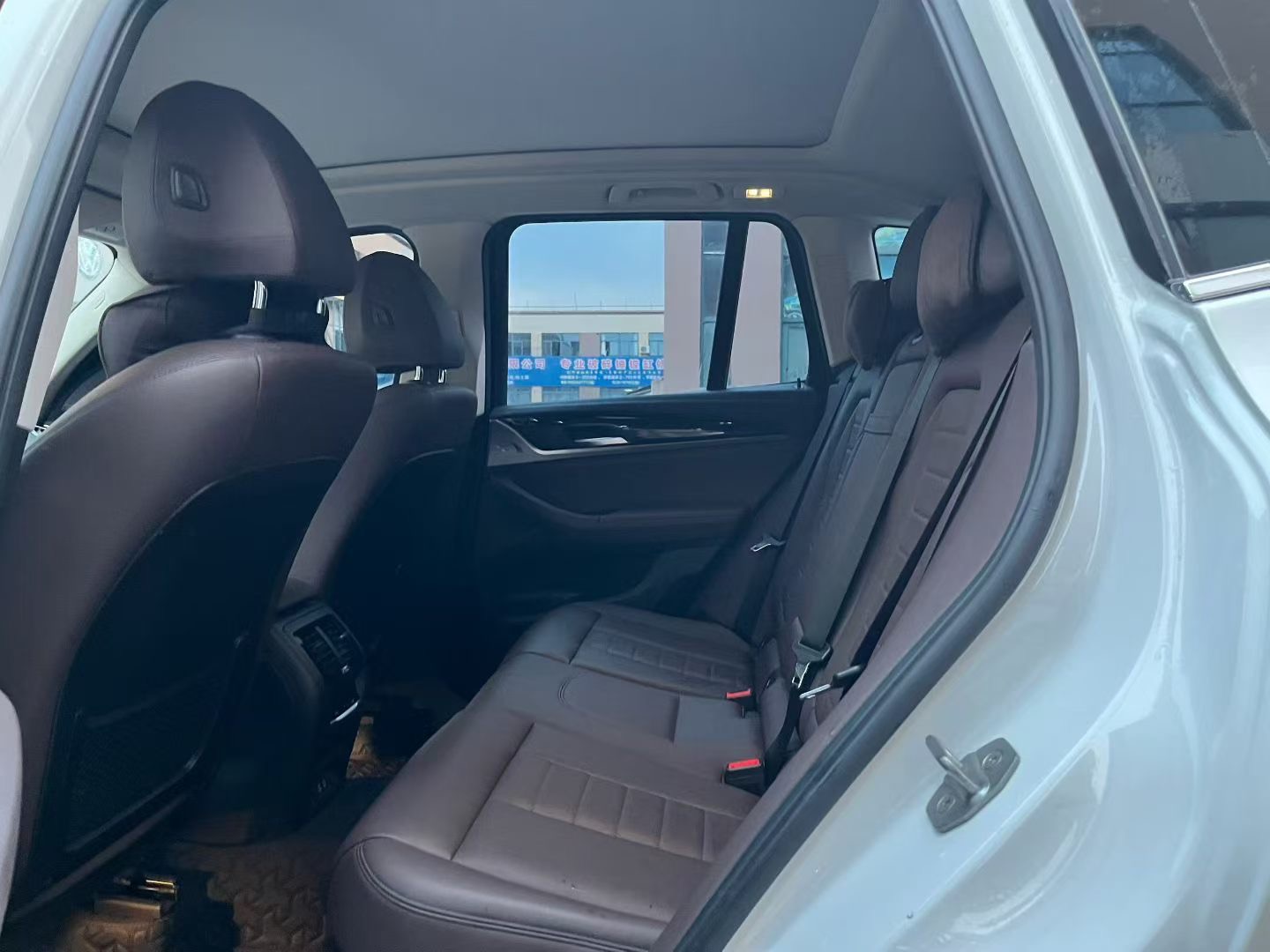 BMW X3 2019 car image #6