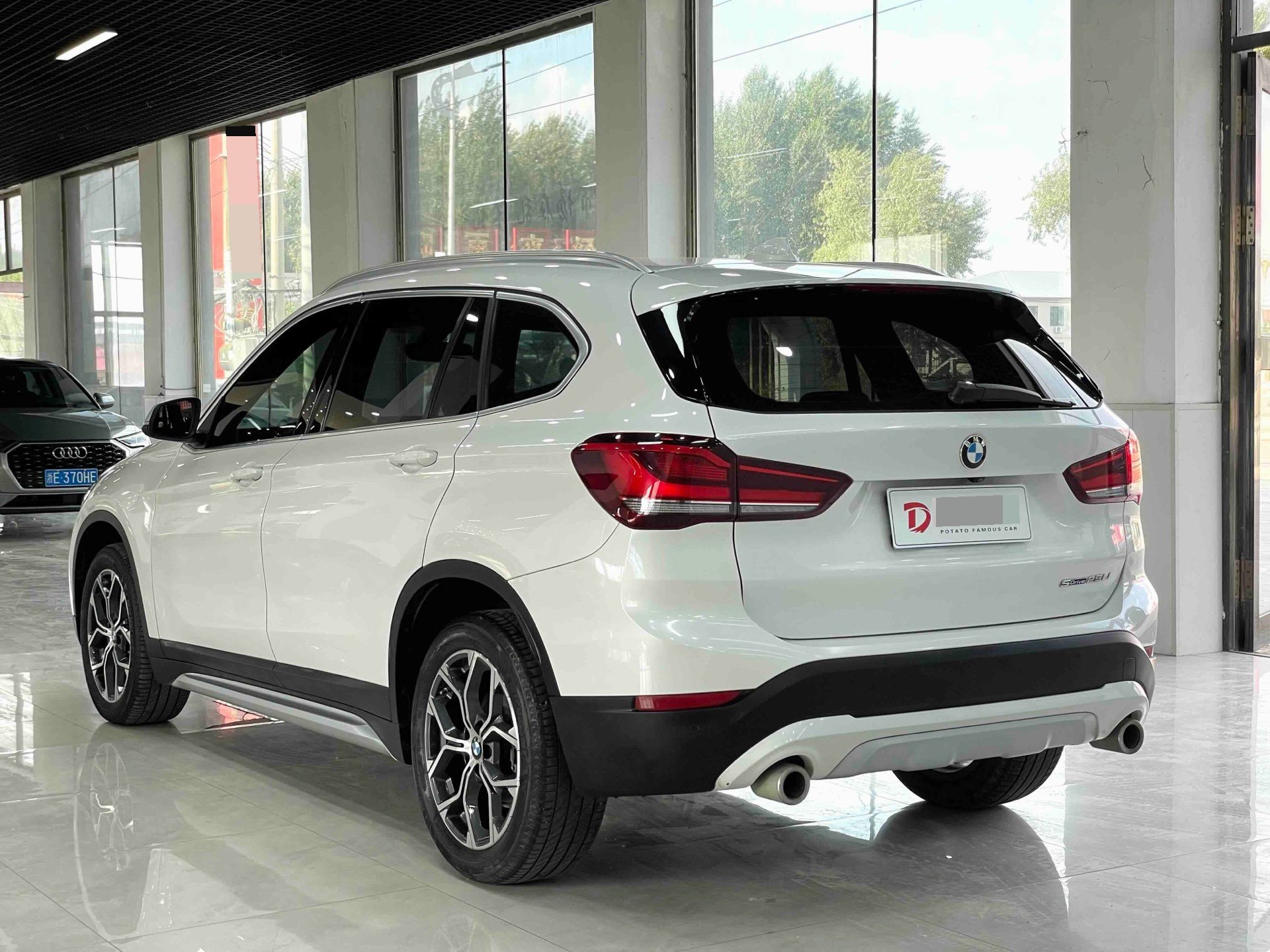 BMW X1 2023 car image #7