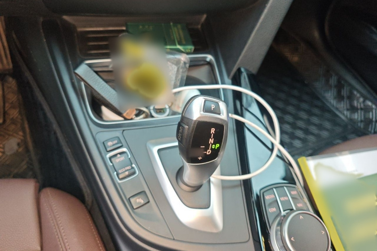BMW 3 Series 2019 #18 BMW 3 Series 2019 car image #18