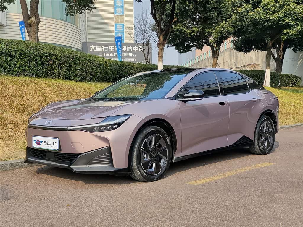 Toyota bZ3 2023 Toyota bZ3 2023 汽车图片