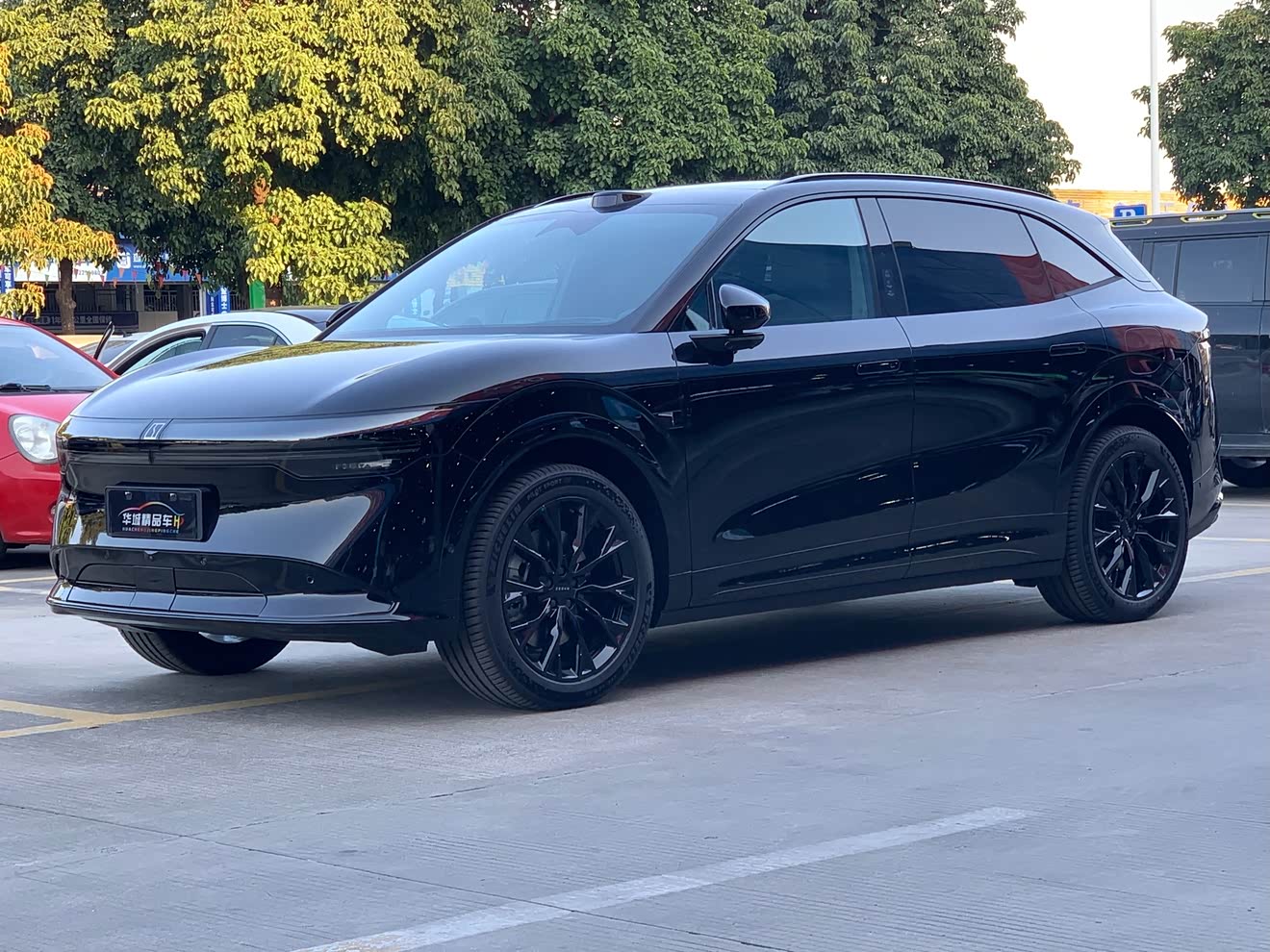 Zeekr 7X 2025 汽车图片 