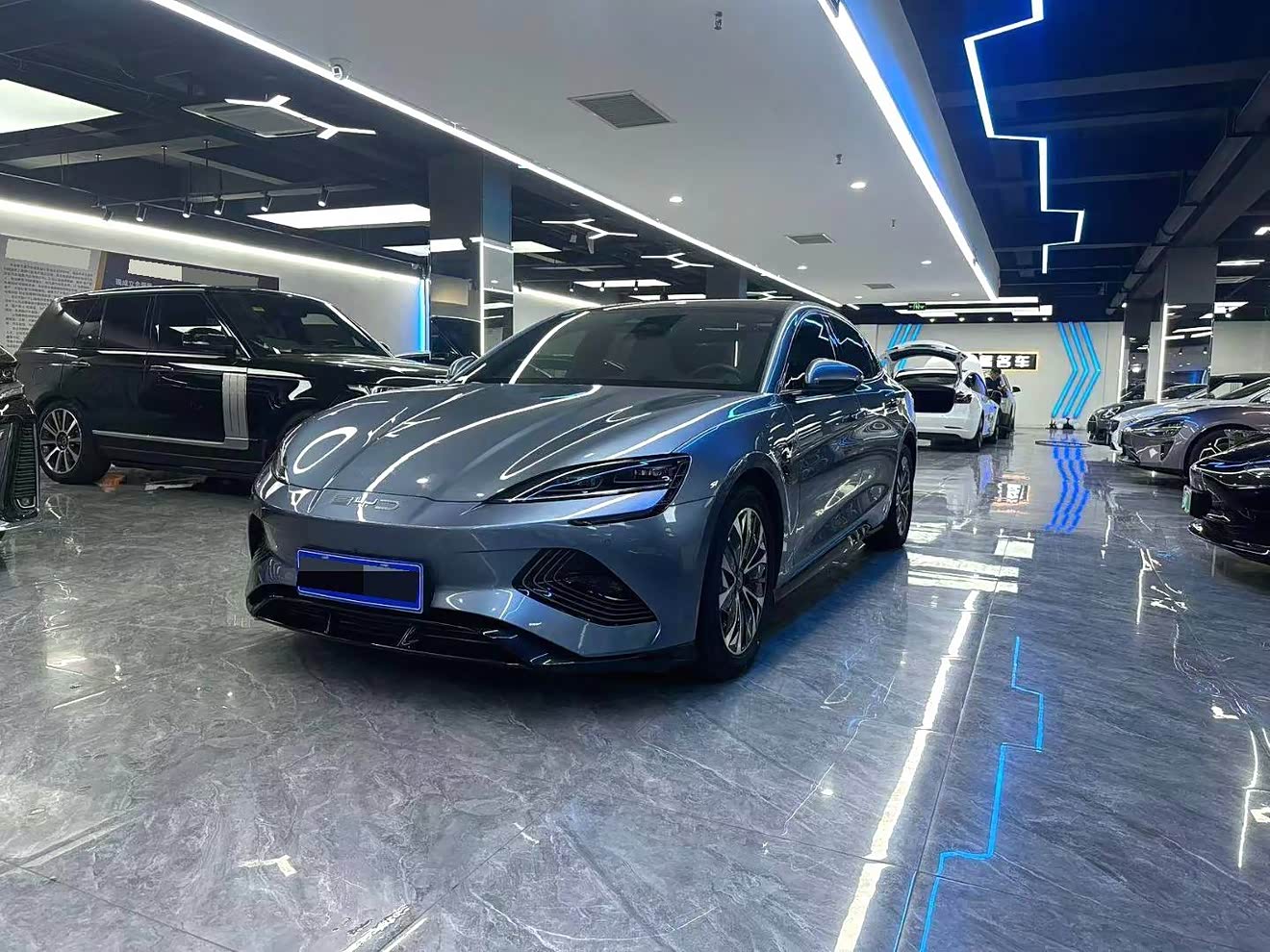 BYD Seal 2023 car image 