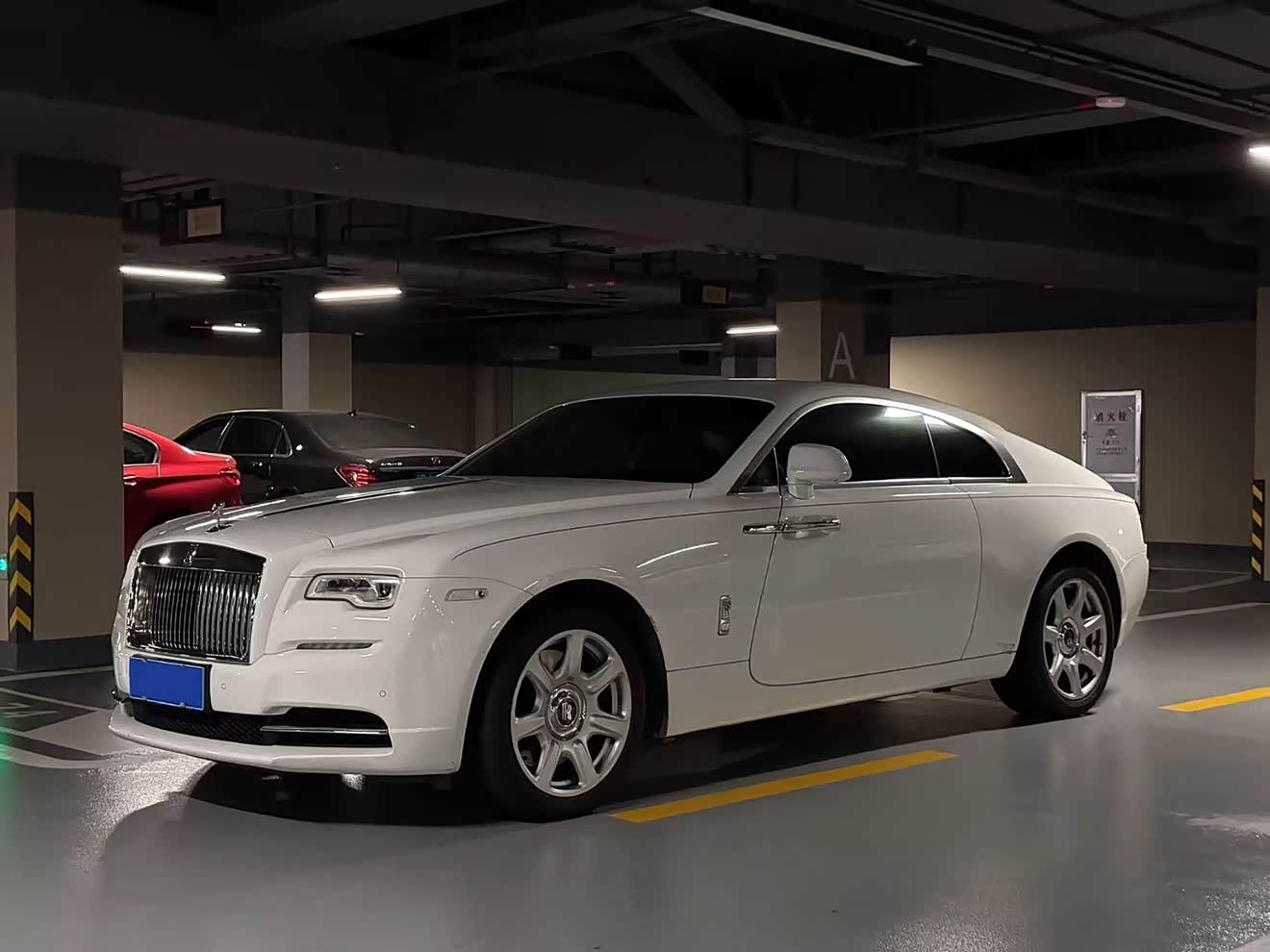 Denza Wraith 2021 Denza Wraith 2021 immagine di auto
