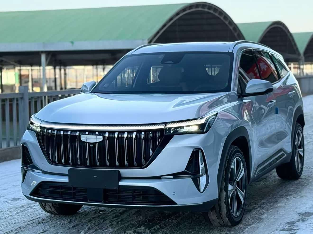 GEELY Boyue L 2025 car image 