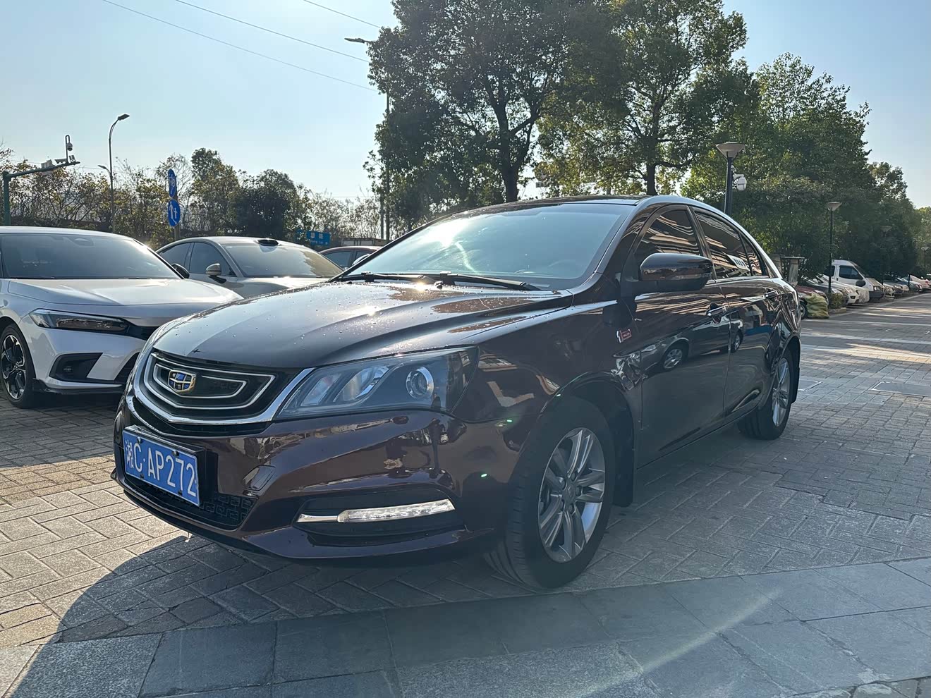 GEELY Emgrand 2017 car image 