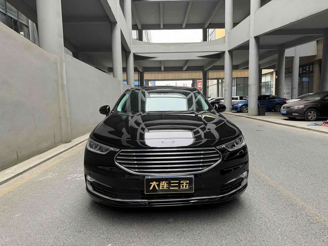 Ford Taurus 2021 car image 