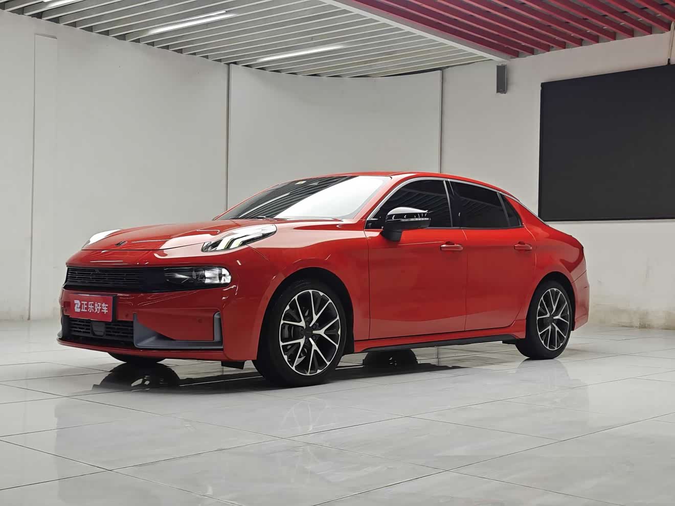 Lynk & Co 03 2020 car image 