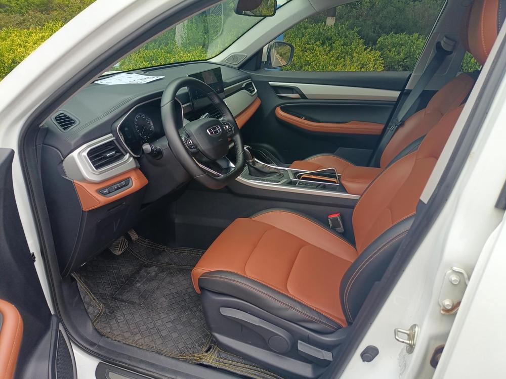 GEELY Vision X6 2020 car image #11