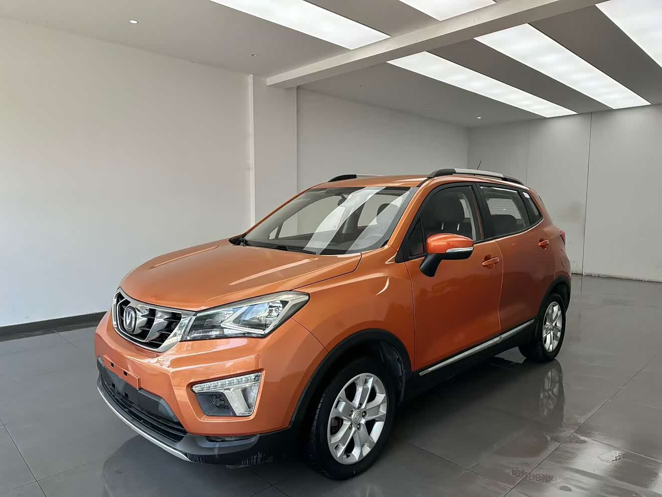 Changan CS15 2017 Changan CS15 2017 immagine di auto