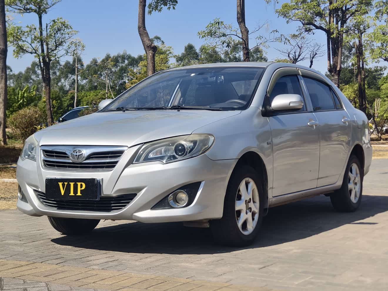 Toyota Corolla (Classic) 2014 Toyota Corolla (Classic) 2014 immagine di auto