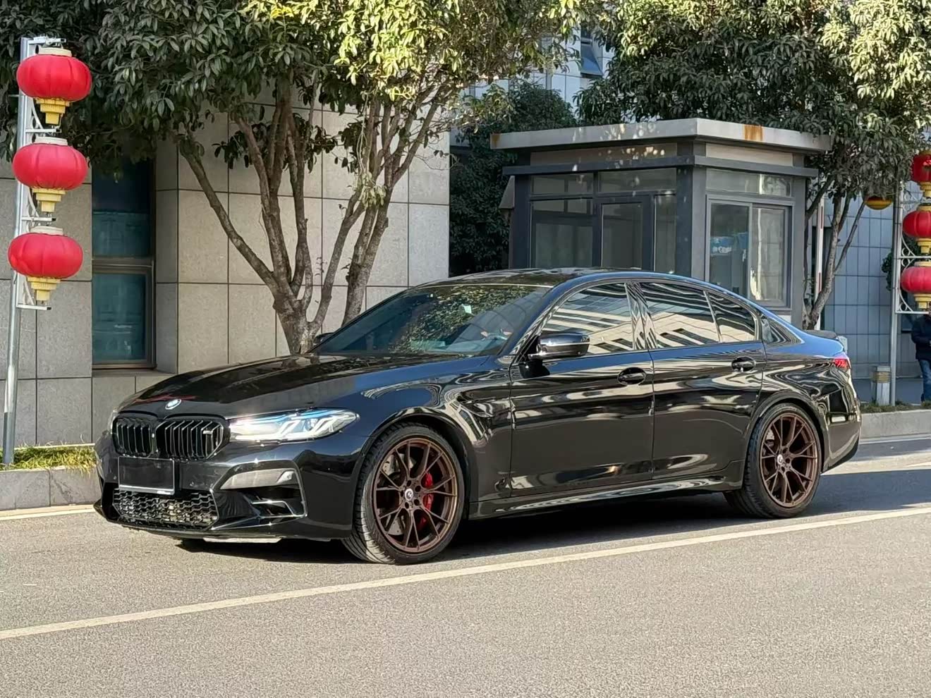 BMW M5 2021 car image 