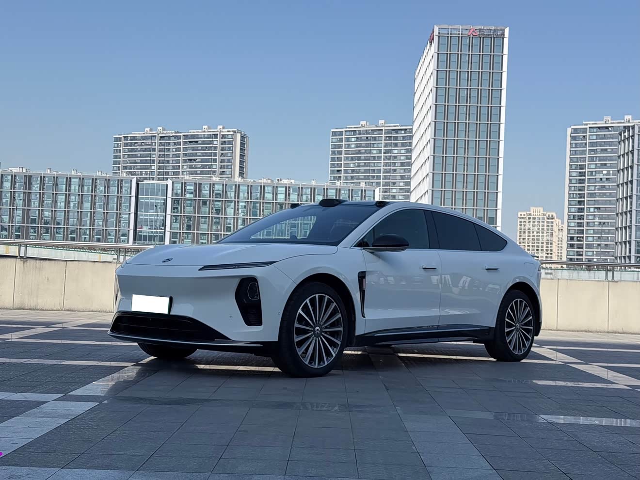 NIO ET9 2024 汽车图片 