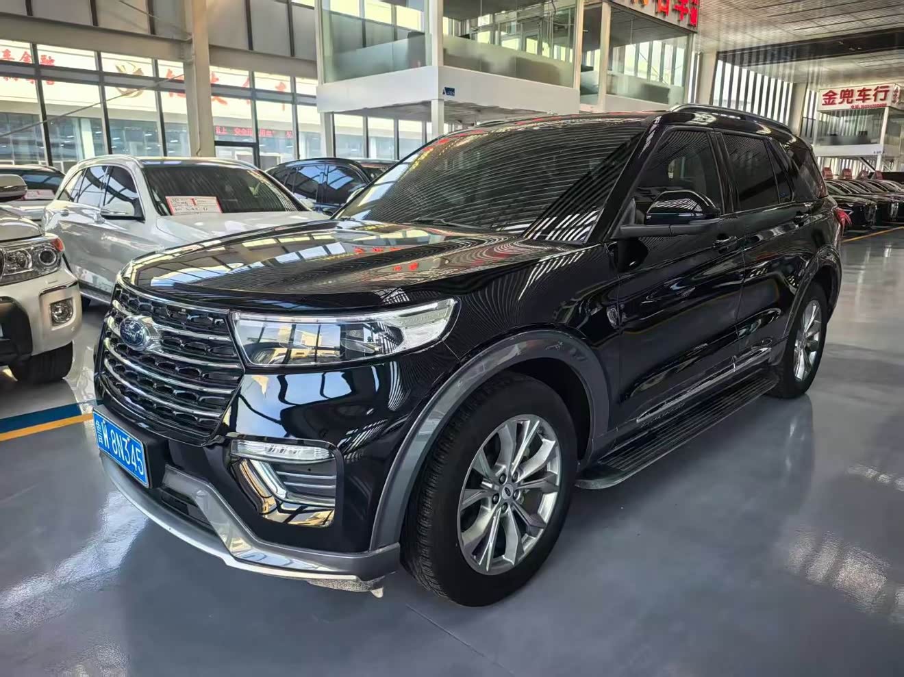 Ford Explorer 2021 car image 