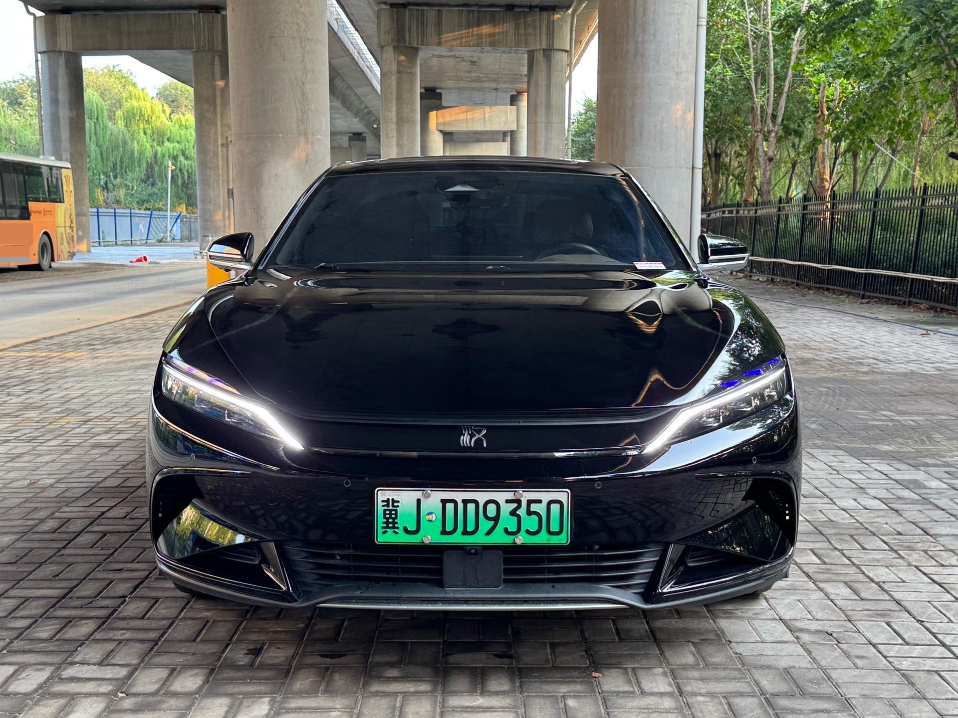 BYD Han 2024 car image #2
