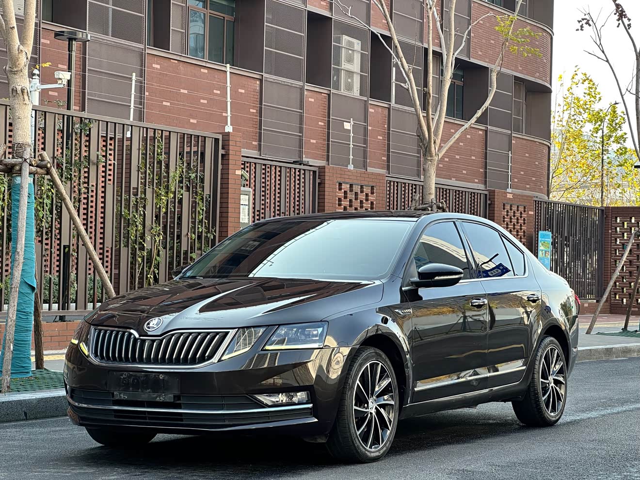 Skoda Octavia 2018 car image 