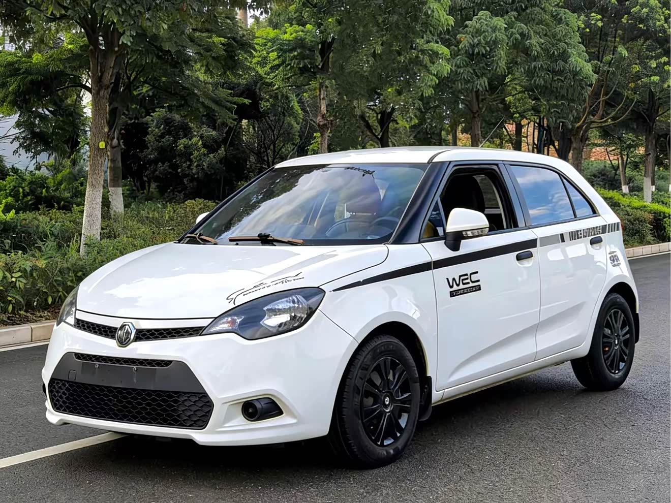 MG 3 2012 MG 3 2012 car image