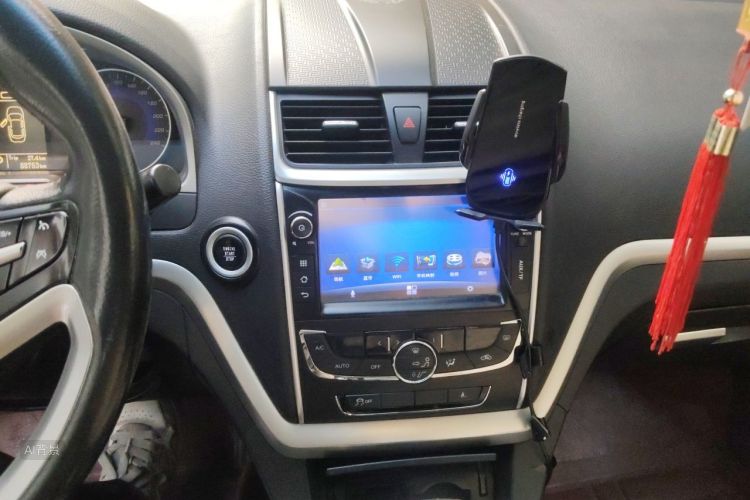 GEELY Emgrand 2015 #15 GEELY Emgrand 2015 car image #15