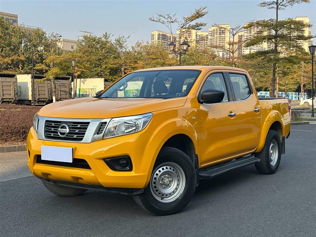 Nissan Navara 2020 汽车图片 