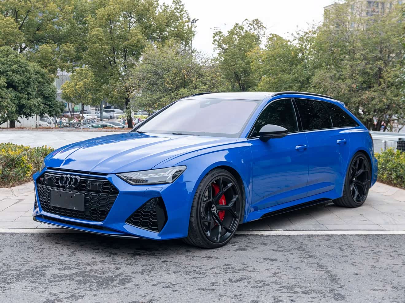 Audi RS 6 2021 car image 