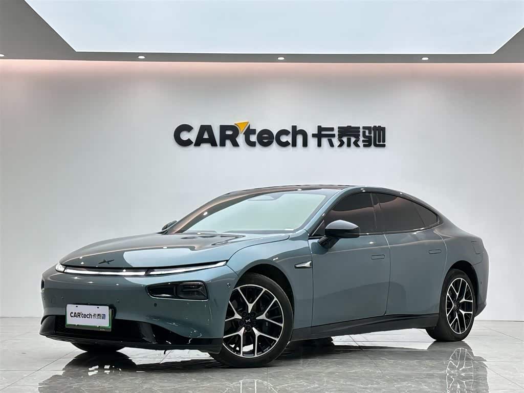 Xpeng P7 2023 immagine di auto 