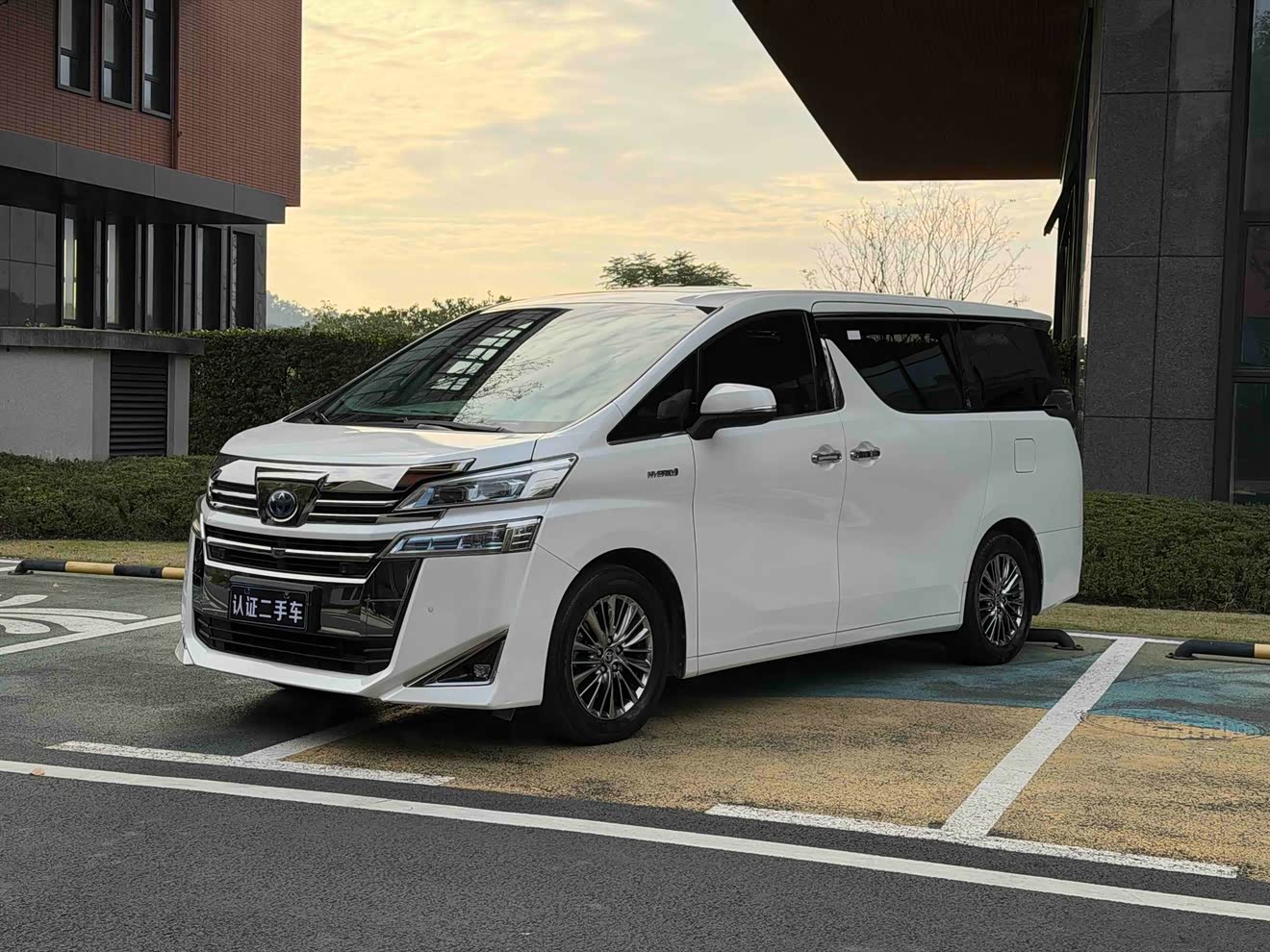 Toyota Vellfire 2020 Toyota Vellfire 2020 immagine di auto