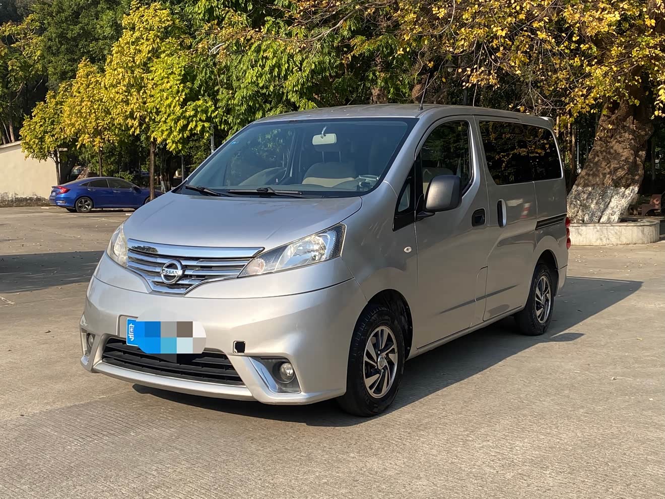 Nissan NV200 2015 汽车图片 