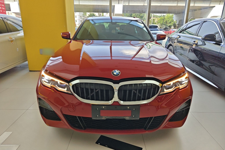 BMW 3 Series 2020 car image #3