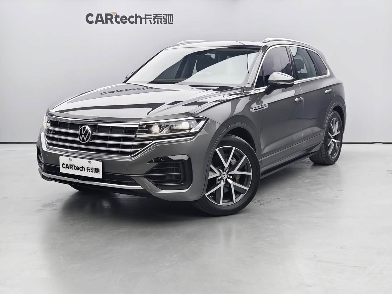 Volkswagen Touareg 2020 car image 