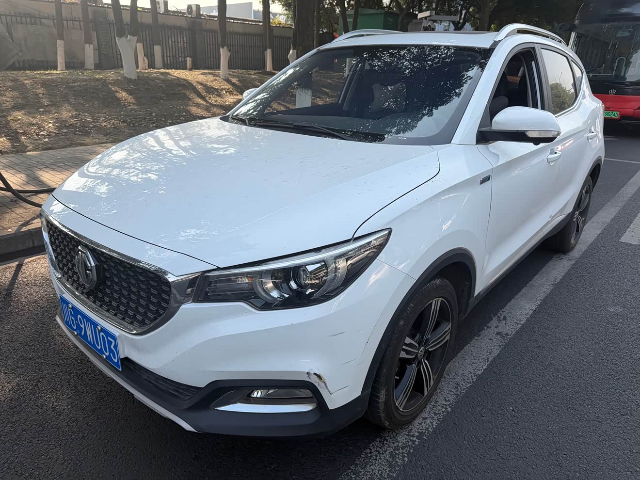MG ZS 2018 MG ZS 2018 car image