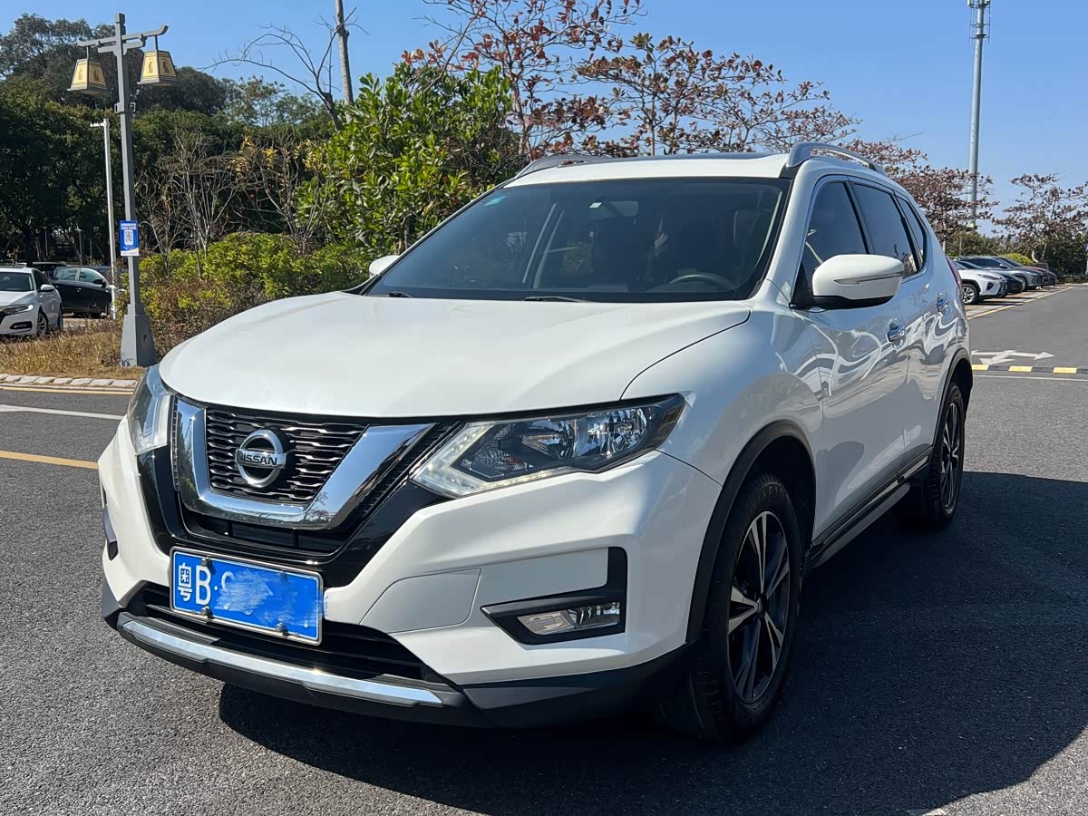 Nissan X-Trail 2017 汽车图片 