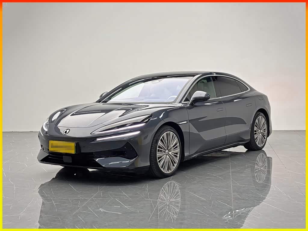 Denza Z9 2024 imagem de carro 