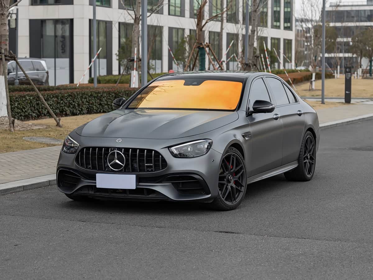 Mercedes-Benz E AMG 2021 immagine di auto 
