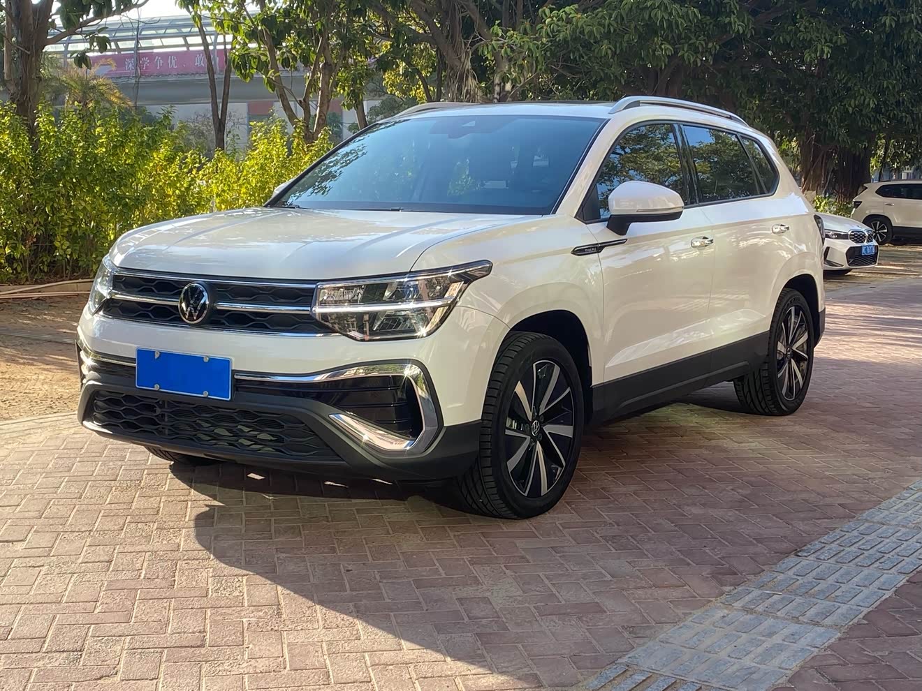 Volkswagen Tharu 2023 car image 