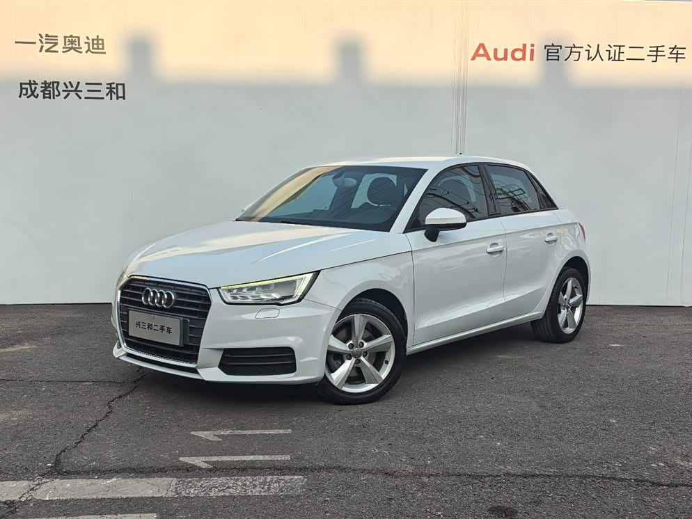 Audi A1 2016 Audi A1 2016 immagine di auto