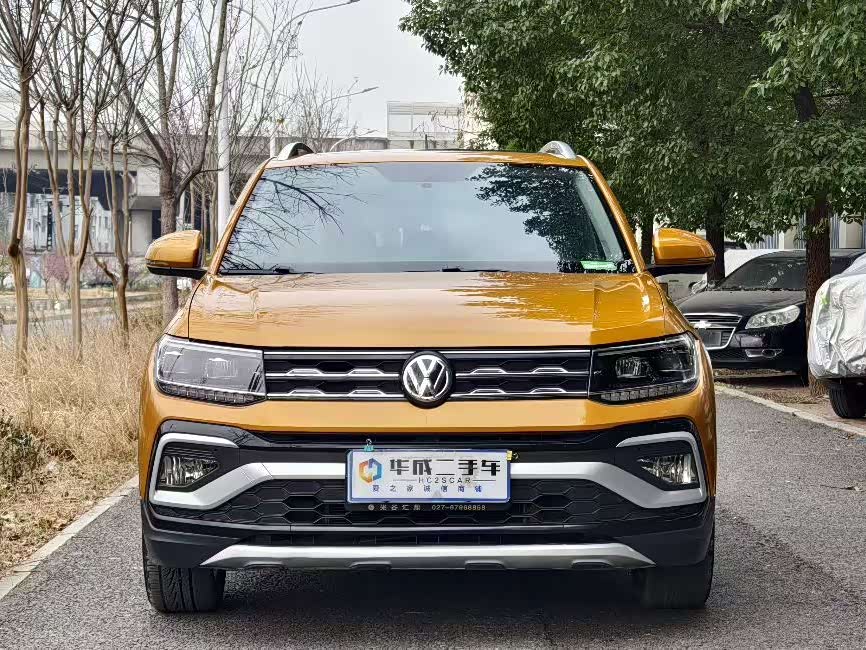 Volkswagen T-Cross 2019 Volkswagen T-Cross 2019 car image