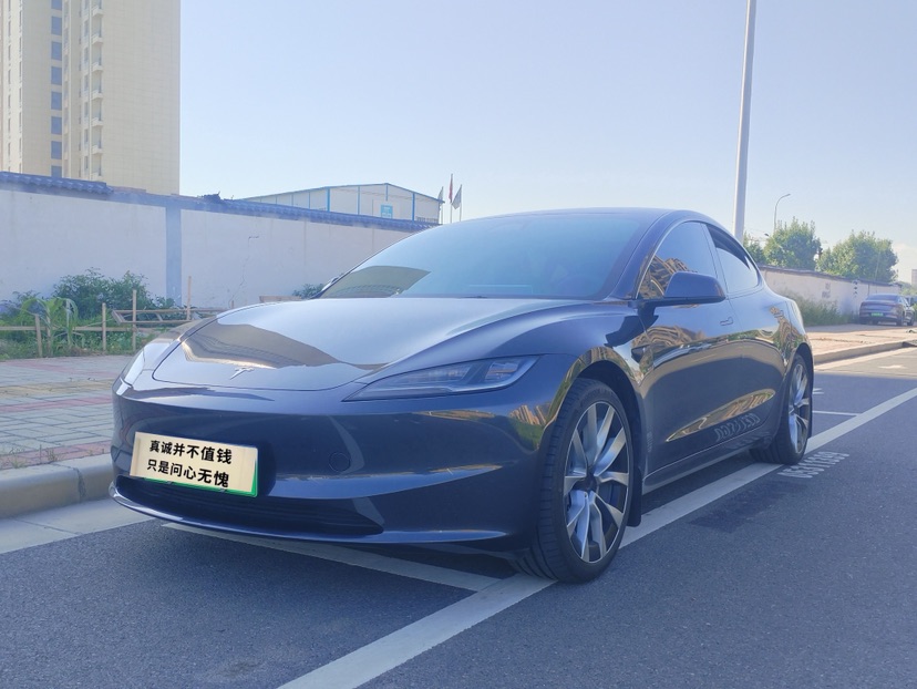 Tesla Model 3 2024 Tesla Model 3 2024 car image